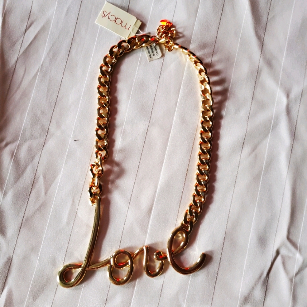 NWT LOVE CHOKER/NECKLACE